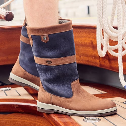 ZK - Voorpag - HomeCat 02 - Bootschoenen
